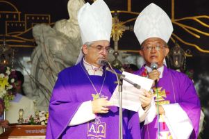 bishop_manat2011_24-2oct25.JPG