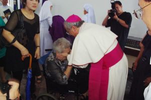 bishop_manat2011_24-2oct40.JPG