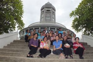 women2011_17sep20.JPG