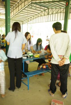 02flood2011_daruna_camp040.JPG