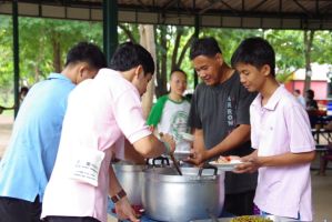 02flood2011_daruna_camp065.JPG