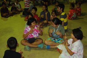03flood2011_daruna_camp011.JPG