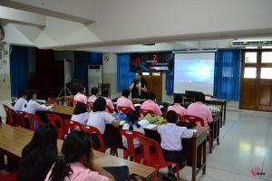 loveis2016_17sep011.jpg