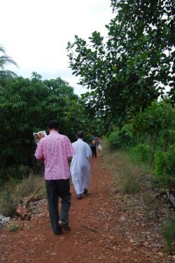 visit_lhukha07.JPG