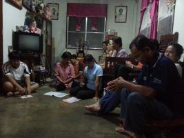 rosary2012watthung01.jpg