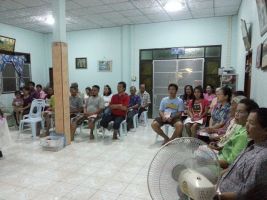 rosary2012watthung20.jpg
