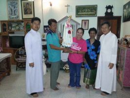 rosary2012watthung43.jpg