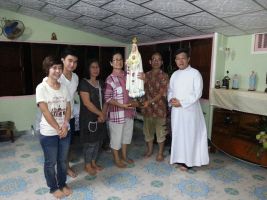 rosary2012watthung60.jpg