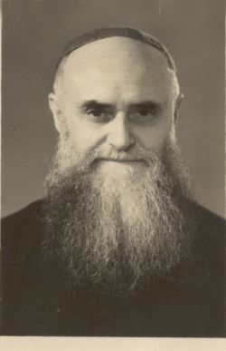 pasotti1950_3sep01.jpg
