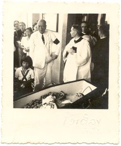 pasotti1950_3sep06.jpg