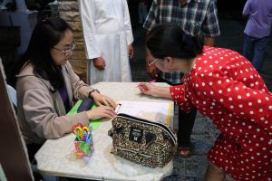 nong-nang-praew2018_8-9nov002.JPG