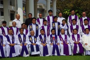 bishop_manat2011_24-1oct30.JPG