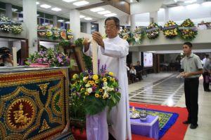 bishop_manat2011_22oct08.JPG