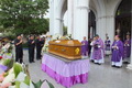พิธีปลงศพมารดาของคุณพ่อประดิษฐ์ ว่องวารี