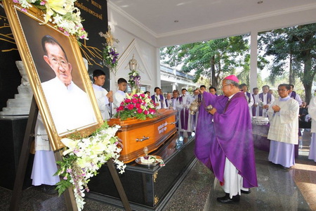 พิธีปลงศพคุณยอห์นบอสโก พ่อประเสริฐ นพคุณ