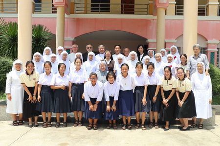 นักบวชร่วมศึกษา​ สมณลิขิต​ Maximum​ lllud