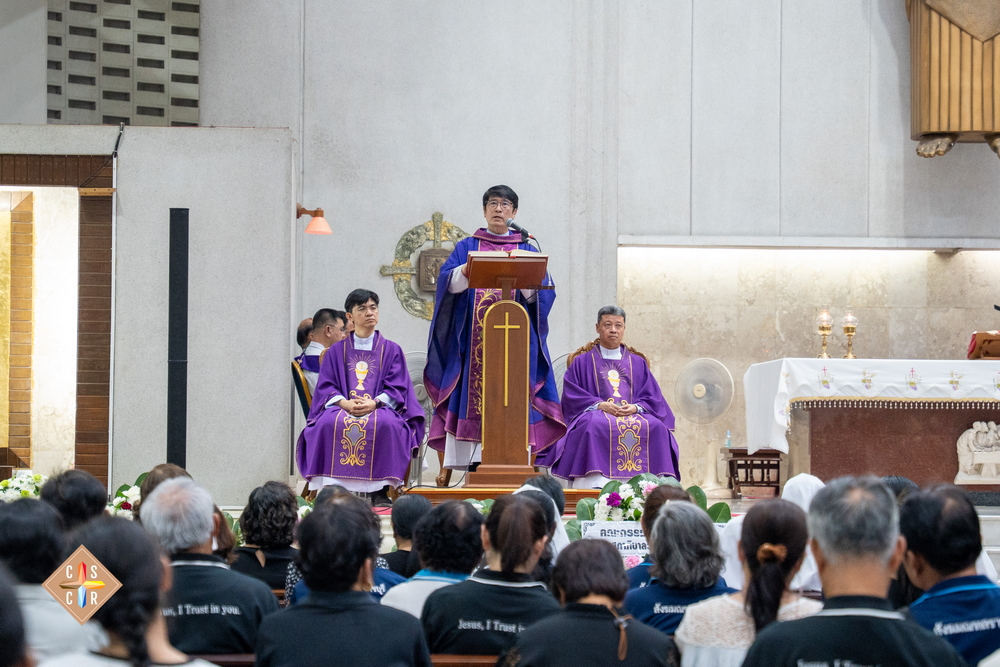 พิธีกรรมอุทิศแด่คุณพ่อเปโตร สุรินทร์ ชุนฟ้ง คืนที่ 2