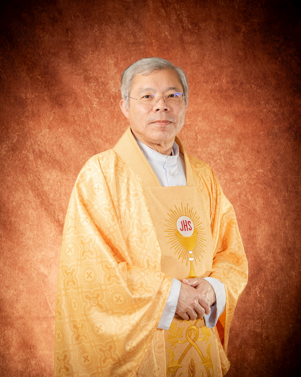 คุณพ่อสเตเฟน อภิสิทธิ์ กฤษเจริญ