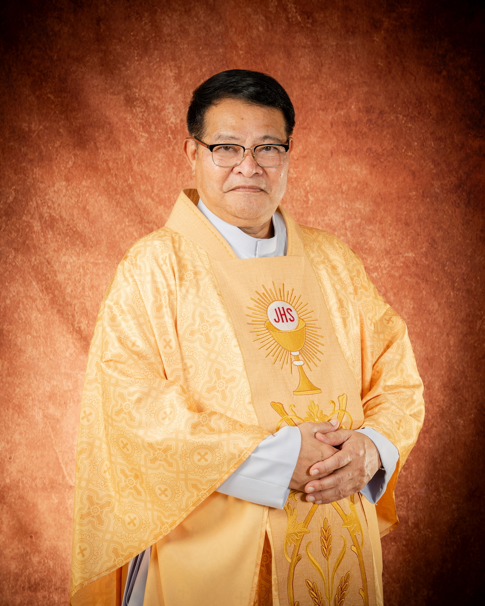 คุณพ่อยอแซฟ เสนอ  ดำเนินสะดวก