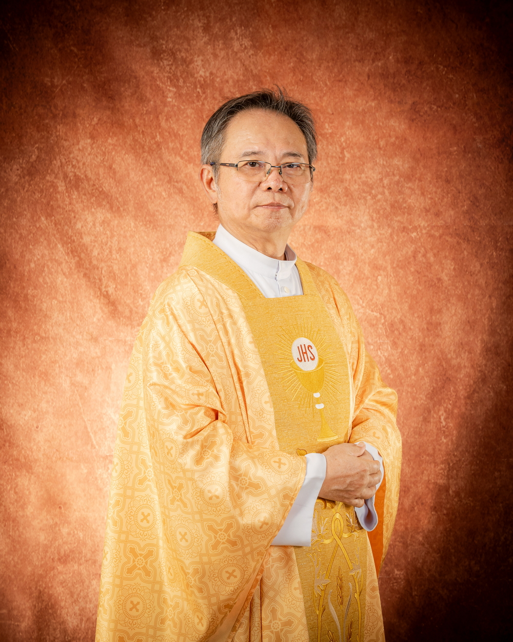 คุณพ่ออันตน สุรชาติ แก้วเสนีย์