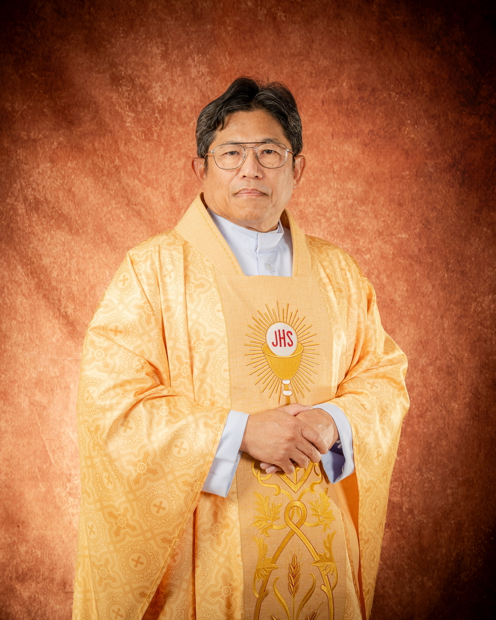 คุณพ่อยอแซฟ  สุรินทร์  จารย์อุปการะ
