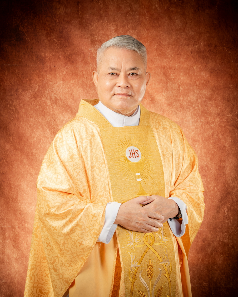 คุณพ่อเปโตร วัชศิลป์ กฤษเจริญ